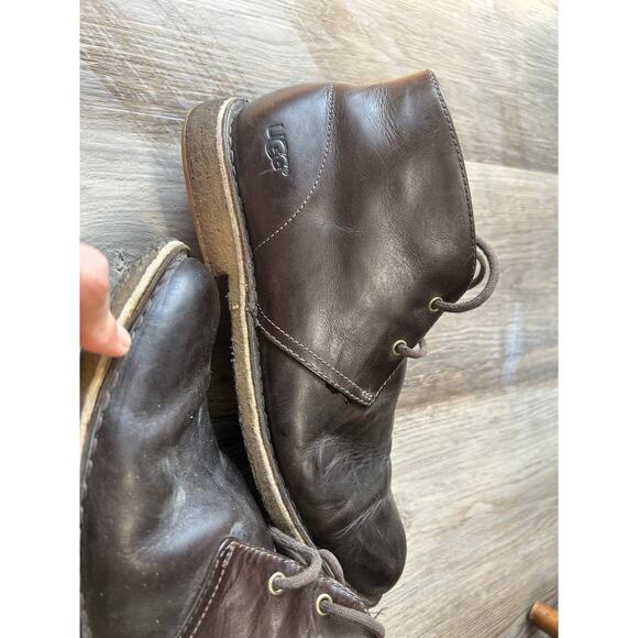 UGG Leighton Men\'s Chukka Boots Brown Leather Desert Ankle Boots casual luxury main image 9
